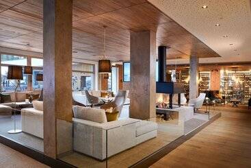 فندق Zugspitz Resort