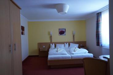 Bed and Breakfast Pension Lindenhof