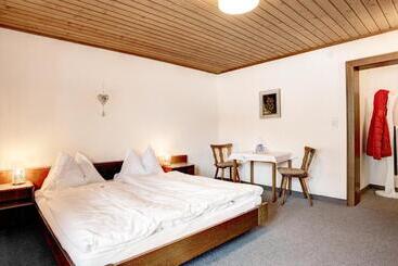 בית מלון כפרי Pension Forsthof