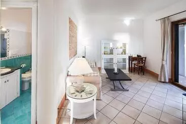 בית מלון כפרי Tenuta Del Poggio Antico