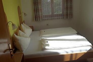 ペンション Untergasser