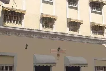 Aparthotel Condo-parque & Venus Bar