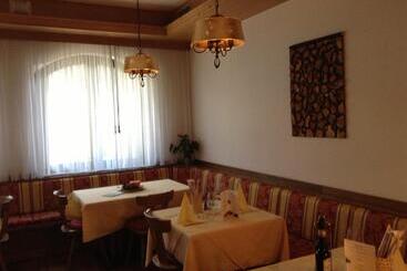 בית מלון כפרי Daniela