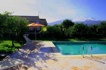 هتل Agriturismo Galea