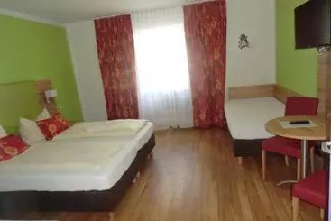 住宿加早餐  Pension Haydn