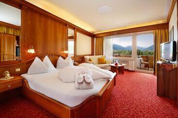 Panorama Hotel Nocturnes