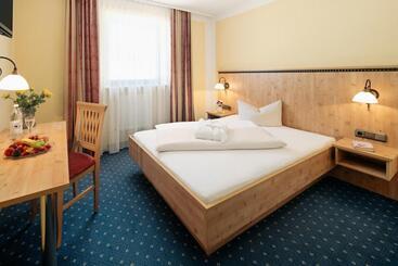 酒店 Park Cafe Reichl