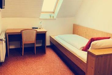 Pensão Gasthof Wilhelm Tell Fremdenzimmer