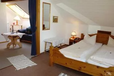 膳宿费 Landgasthaus Kurz Hotel & Restaurant Am Feldberg   Schwarzwald