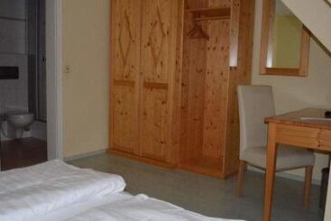 Alte Post   Hotel Am Rhein Ufer Laufenburg