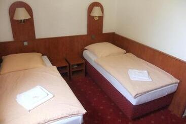 בית מלון כפרי Adriatic