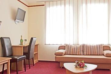 Отель Haus Am Stein