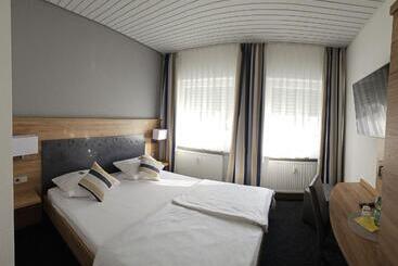 호텔 Hirsch Günzburg