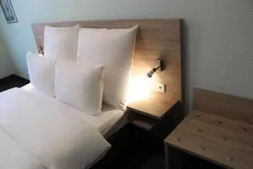 فندق Mozart Bonn