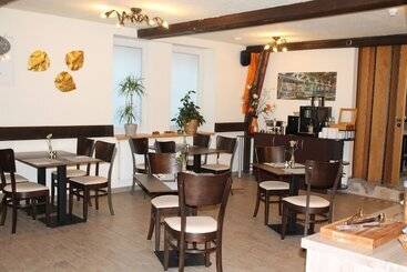 레지던스 Le Petit Palais Hotel/pension