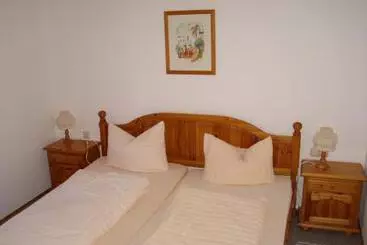 Simon Hotel- Pension