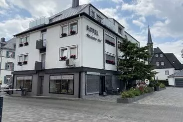 בית מלון כפרי Hessischer Hof