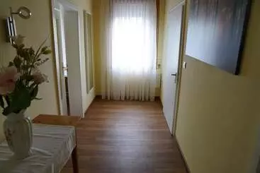 فندق Zum Grafen Hallermunt