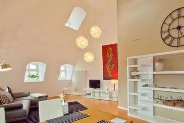 Heinrich Schuetz Residenz