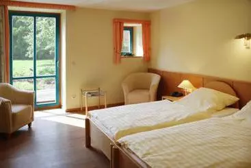 膳宿费 Hanken Hof Gaestehaus