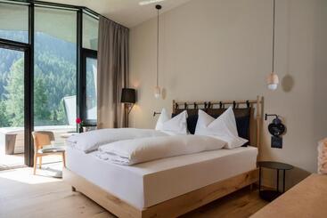 Olympic Spa Hotel   Adults Only