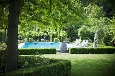 ホテル Pension Zierlinger