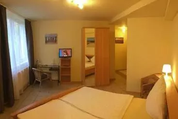 Отель Reesenhof