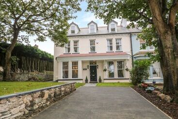 Casa Rural Lyngaran House