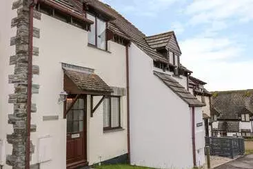 Sarah S Cottage