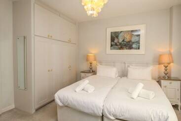 별장 Harbourside House