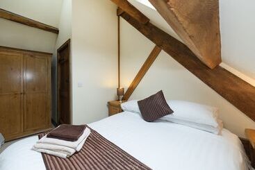 بيت ريفى Kensley Lodge