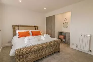 Hus på landet Silvermine House