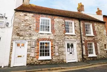 Mökkimajoitus Tovah