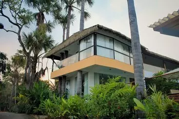 ホテル Las Hamacas