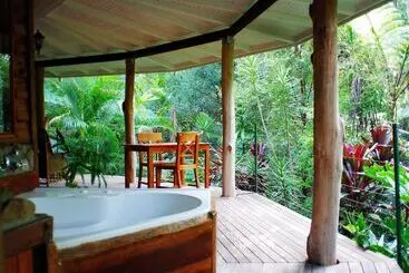 Hotel Wollumbin Palms Rainforest Retreat