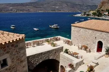Hotelli Pirgos Mavromichali