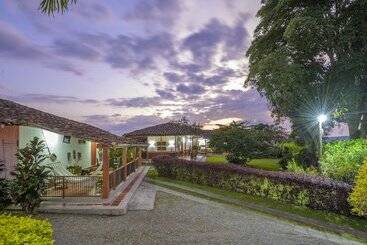 Pension  Finca La Pradera Ll