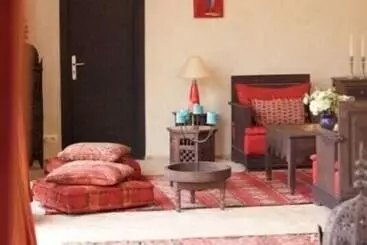 L  Amandier Hotel & Villas