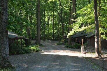 קוטג'' Lost Lodge Resort