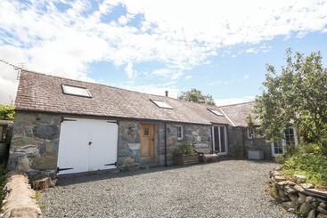 Casa Rural Beudy'r Wennol