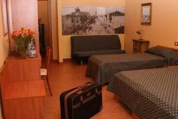 هتل Albergo Corte Antica