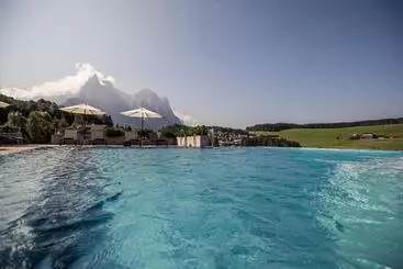 Hotel Alpenflora