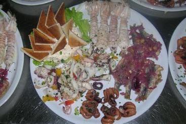 فندق Blue Moon Da Romolo