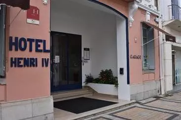 Hotel Henri Iv