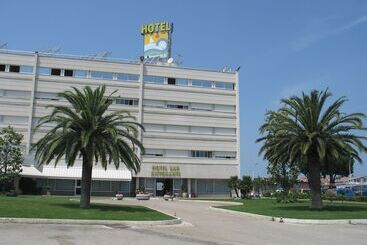 בית מלון כפרי Miramare