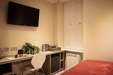 בית מלון כפרי Ziggurat Boutique