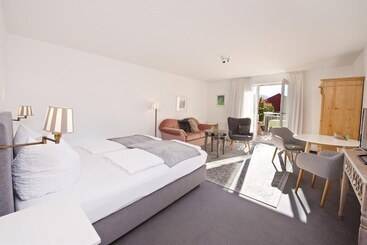 Landhotel Herzberger Garni Zimmer & Ferienwohnungen