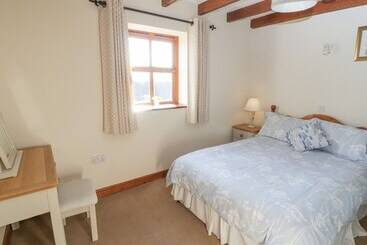 Broadings Cottage At Broadings Farm