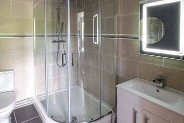 コテージ The Lodge, Lower Trefedw