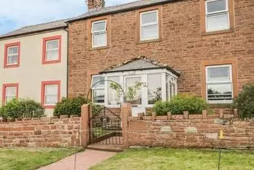 Mökkimajoitus Coombs View